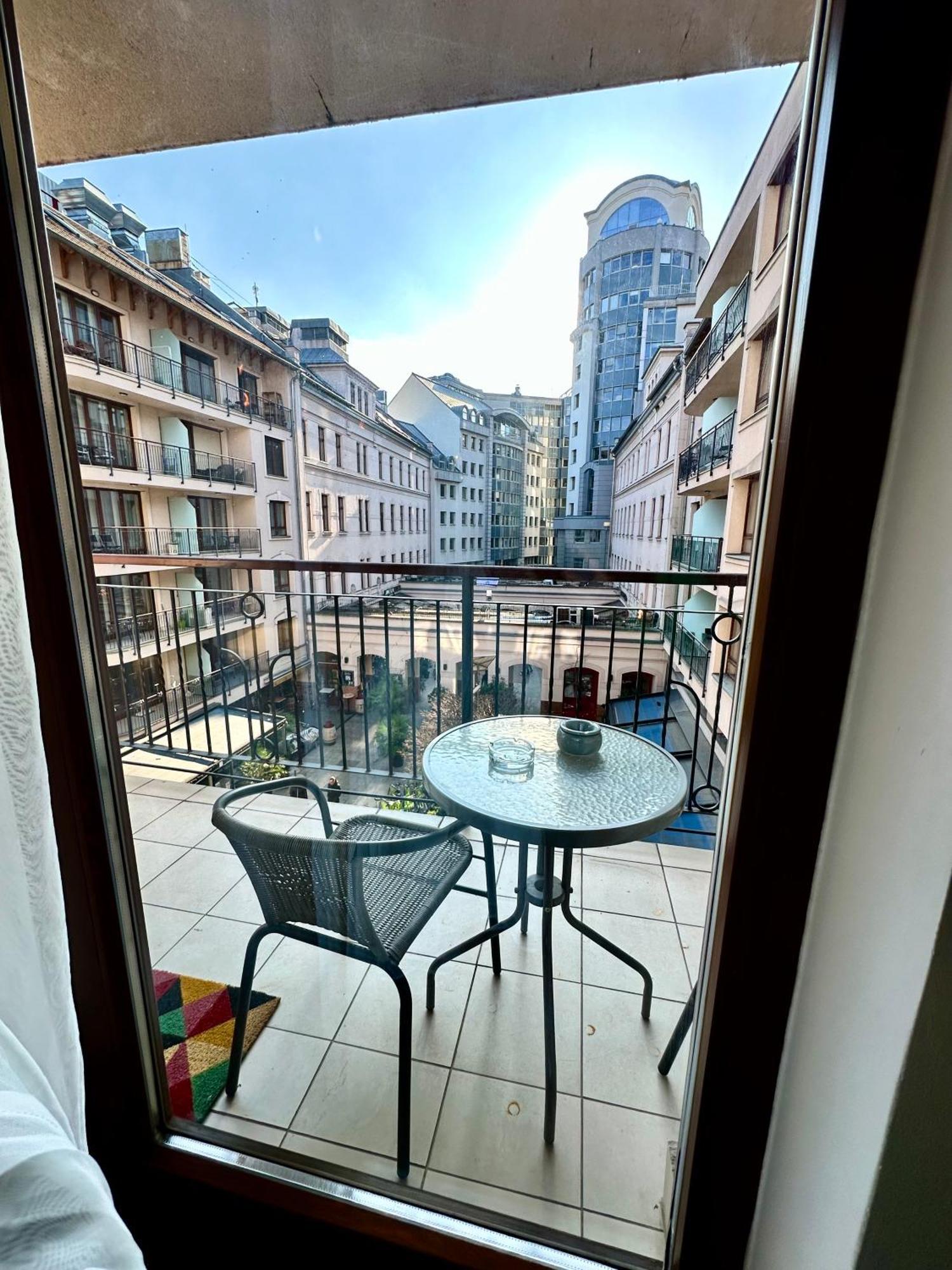 Vinyl Gozsdu Apartments Budapest Exterior foto